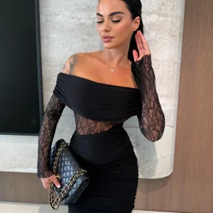 VESTIDO ENCAJE FIOREVIA
