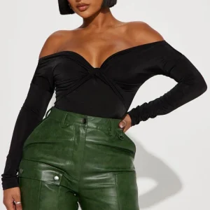 Shoulder Top