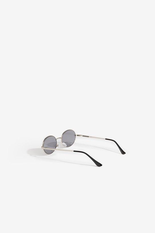 Gafas sol ovaladas plateadas Vilanova - Imagen 3