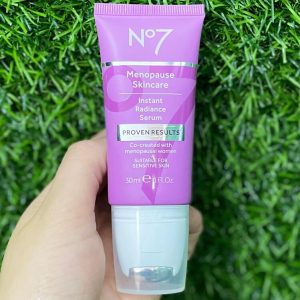 N°7 Menopause Skincare – Serum Iluminador Instantáneo (30 ml)