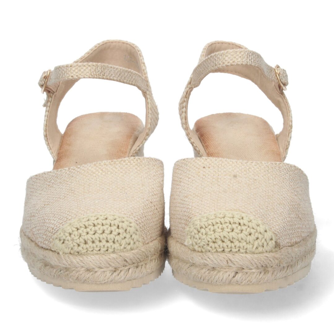 Sandalia beige cuña hebilla puntitos - Imagen 4
