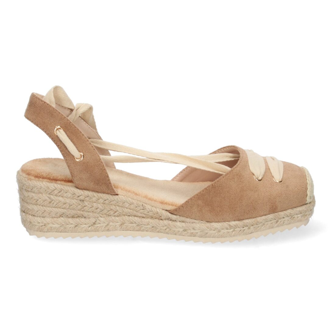 Zapato cuña cordones camel liso - Imagen 3