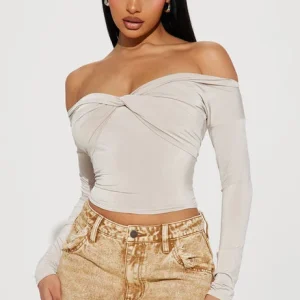 Shoulder Top