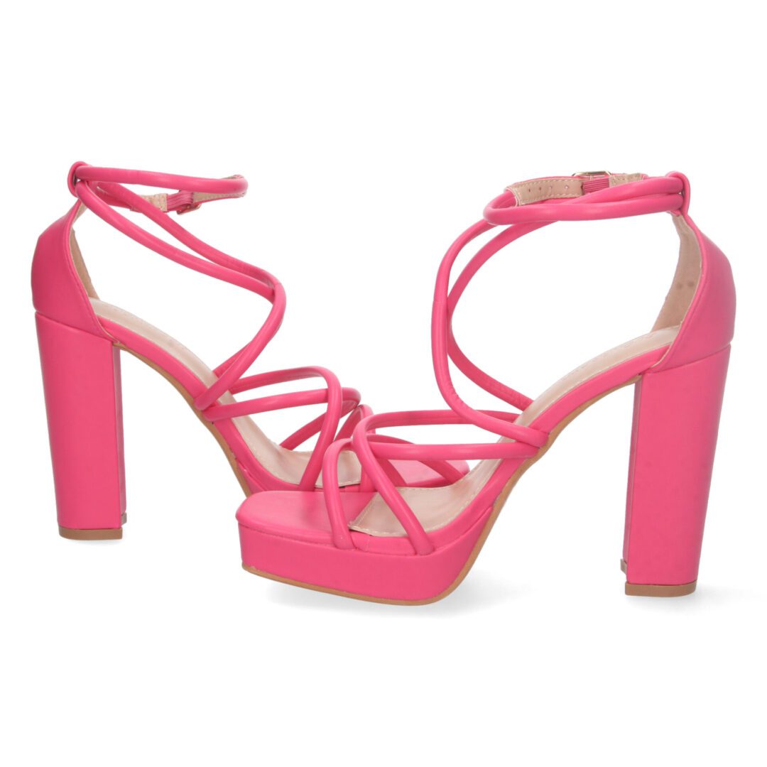 Zapatos de tacón alto fucsia con tiras entrelazadas - Imagen 6
