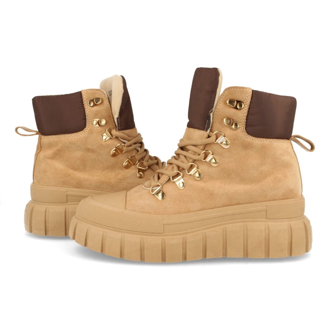 Botas abotinadas de antelina beige con plataforma - Imagen 5