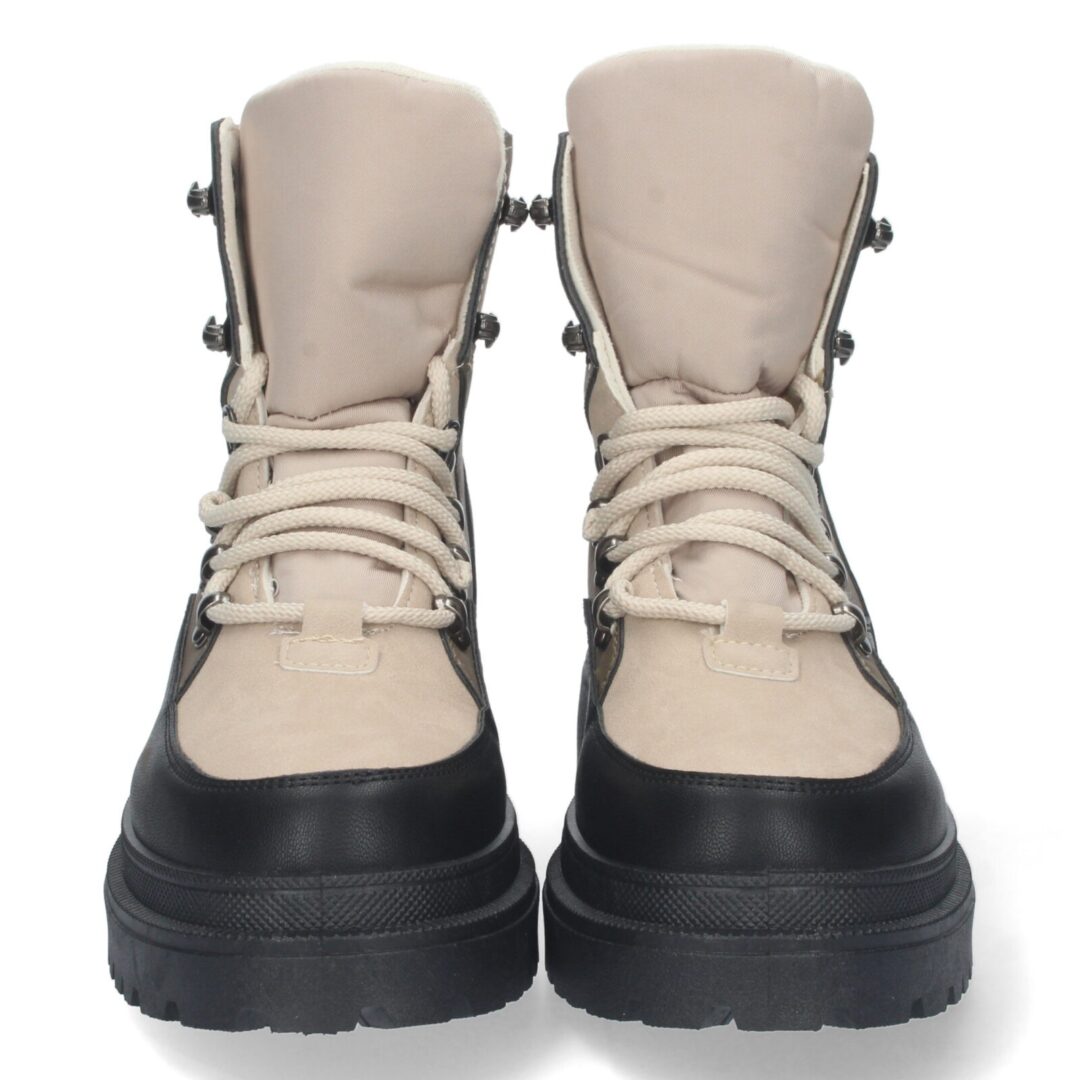 Botín montaña beige cordones gruesa - Imagen 4