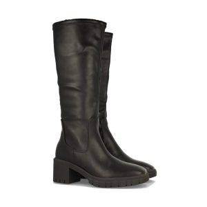 Bota negra alta suela gruesa