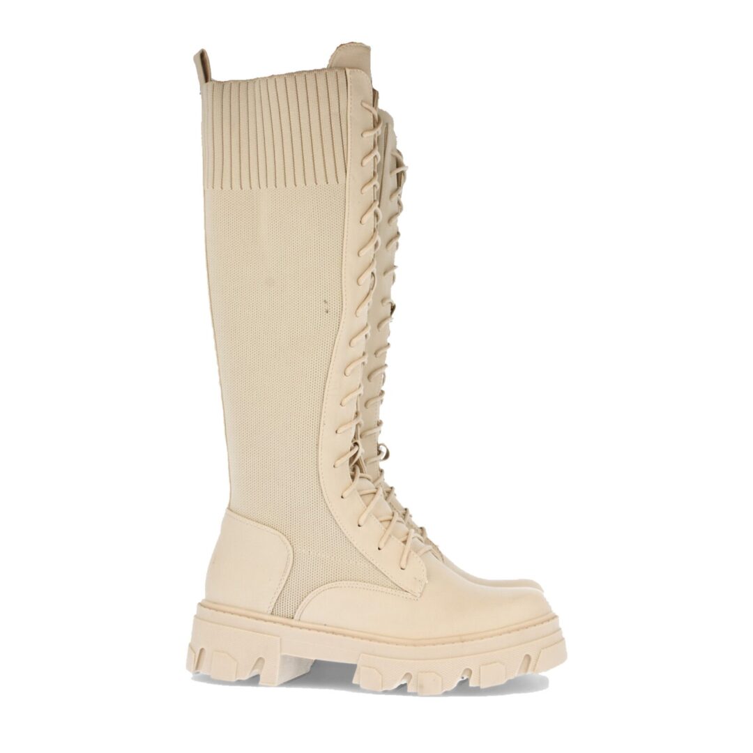 Bota militar calcetín beige cordones gruesa