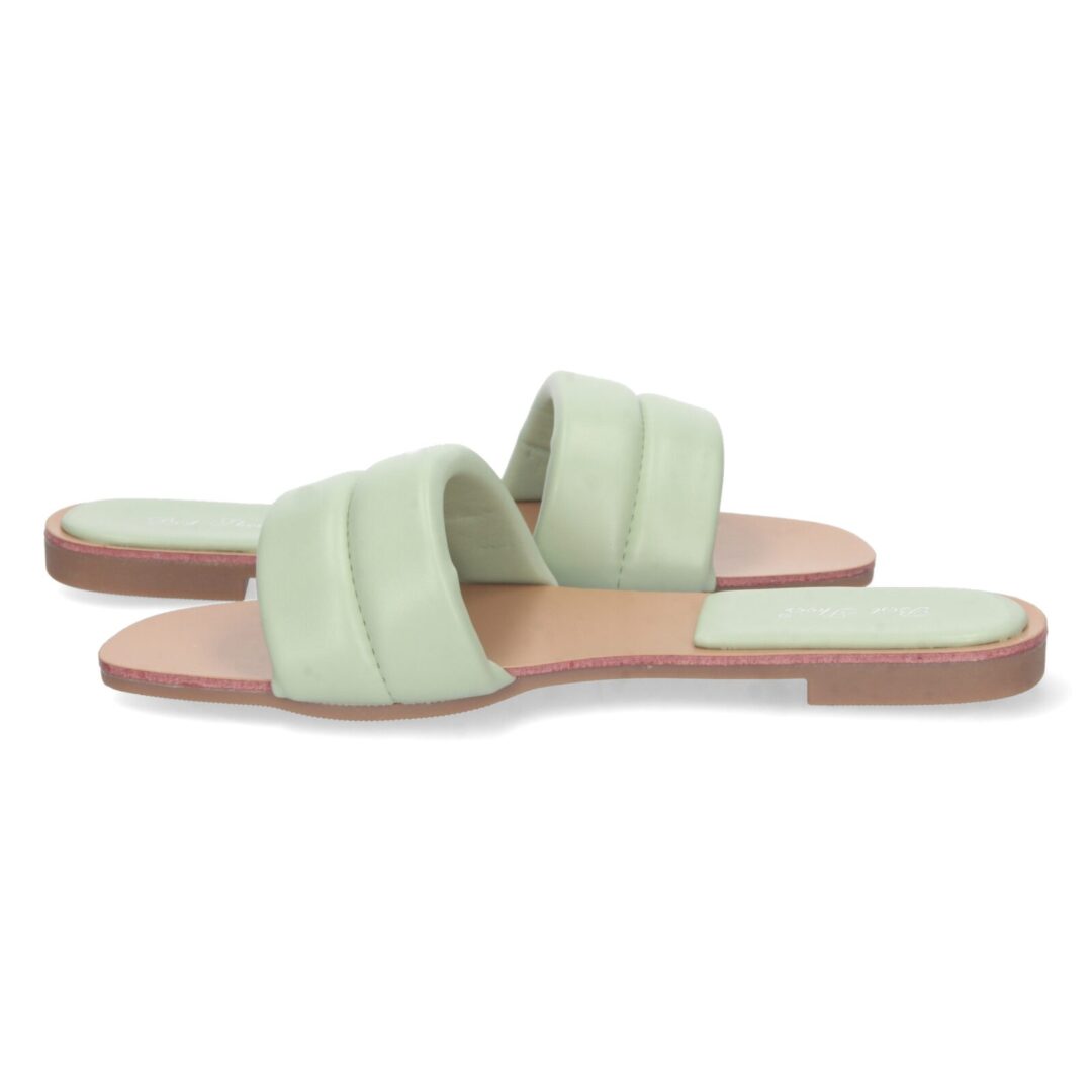 Sandalias planas verde menta acolchadas - Imagen 6