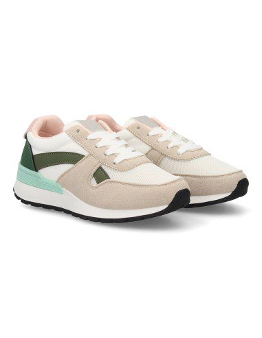 Deportiva urban style verde