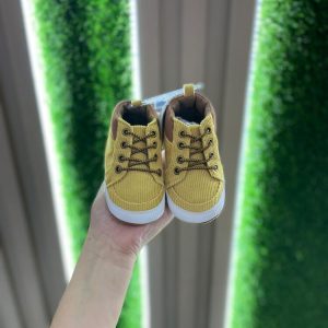 Zapatitos Tipo Botita para Bebé – Mostaza
