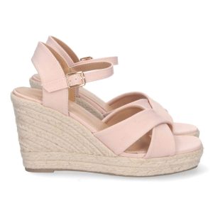 Sandalias cuña cruzadas rosa hebilla
