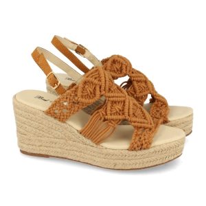 Cuña macramé marrón plataforma