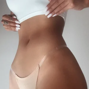 Tanga invisible