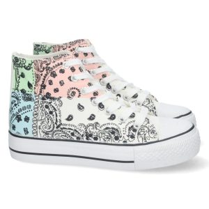 Zapatillas deportivas blancas bandana