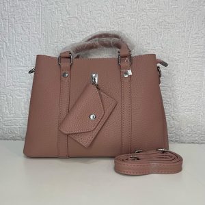 Cartera – Estilo y Versatilidad
