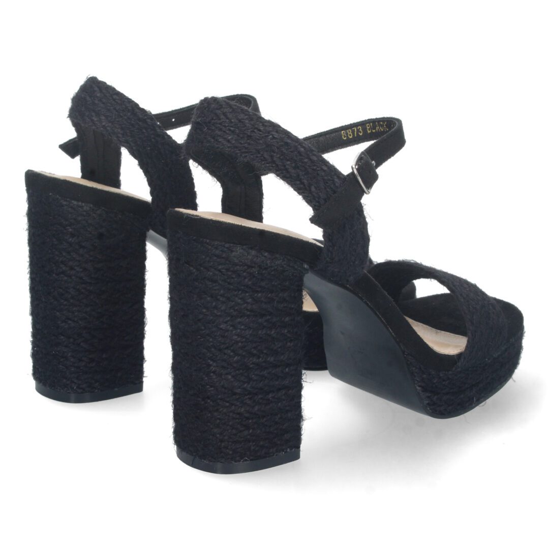 Sandalias negras de tacón con tobillera. - Imagen 5