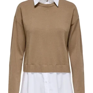 Jersey camel bajo camisa ONLY
