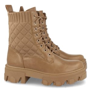 Bota alta marrón de rombos