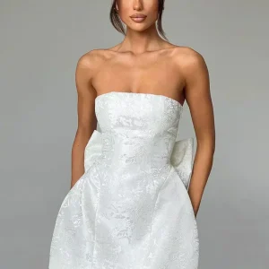 vestido corto coquette
