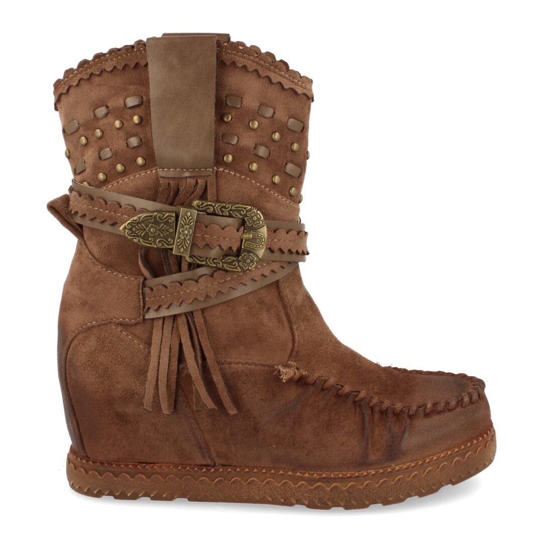 Botas tachuelas cuña marrón boho