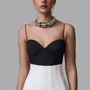Top bustier con tirantes finos