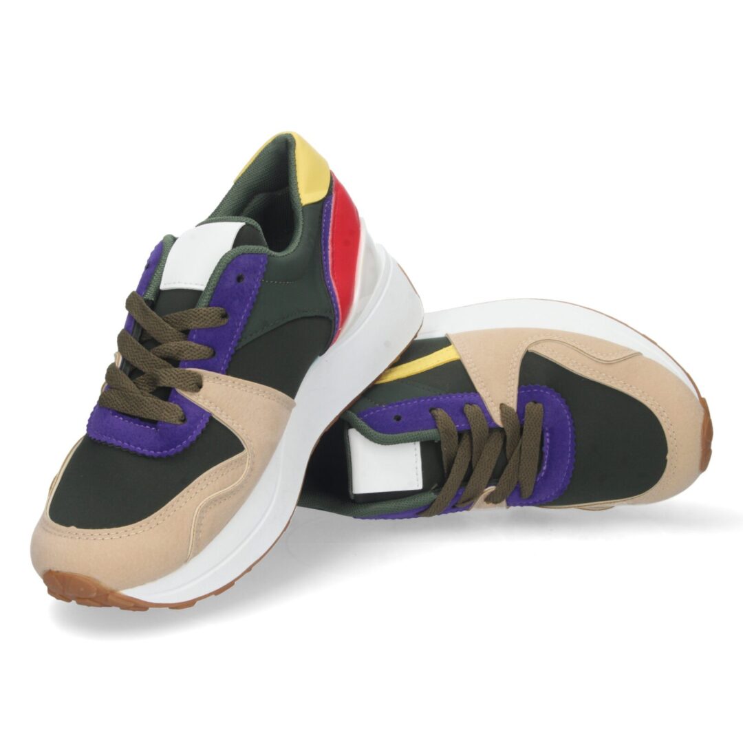 Zapatillas deportivas verdes suela gruesa - Imagen 6