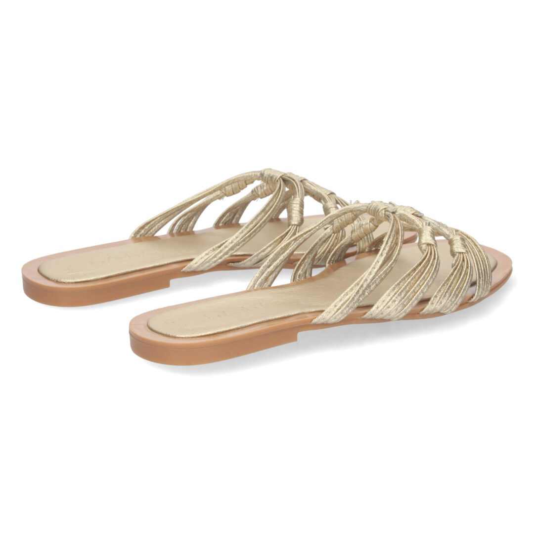 Sandalias doradas entrelazadas - Imagen 5