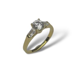 “VICHENZA” anillo artesanal Oro 18K