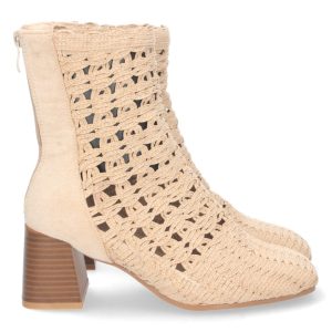 Botín trenzado beige