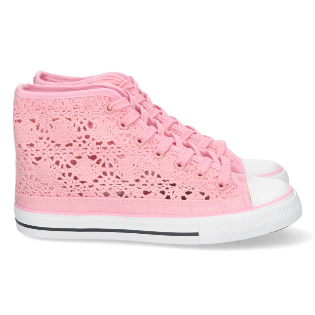 Zapatilla rosa calada textura crochet