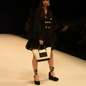 Alpargatas de cuña alta CORINA
