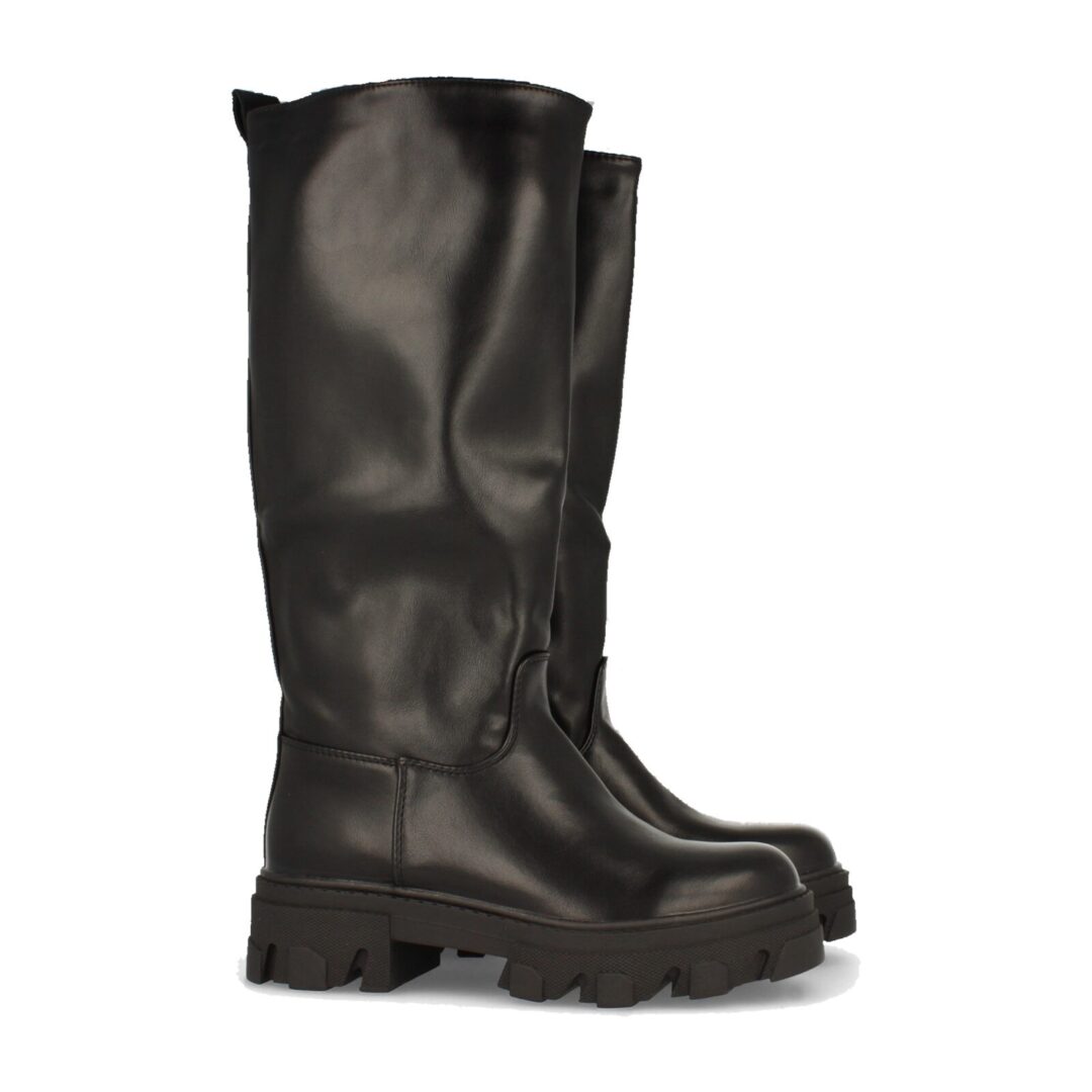 Bota alta suela track negra