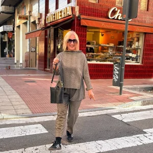 Bolso piel Negro Base Ovalada