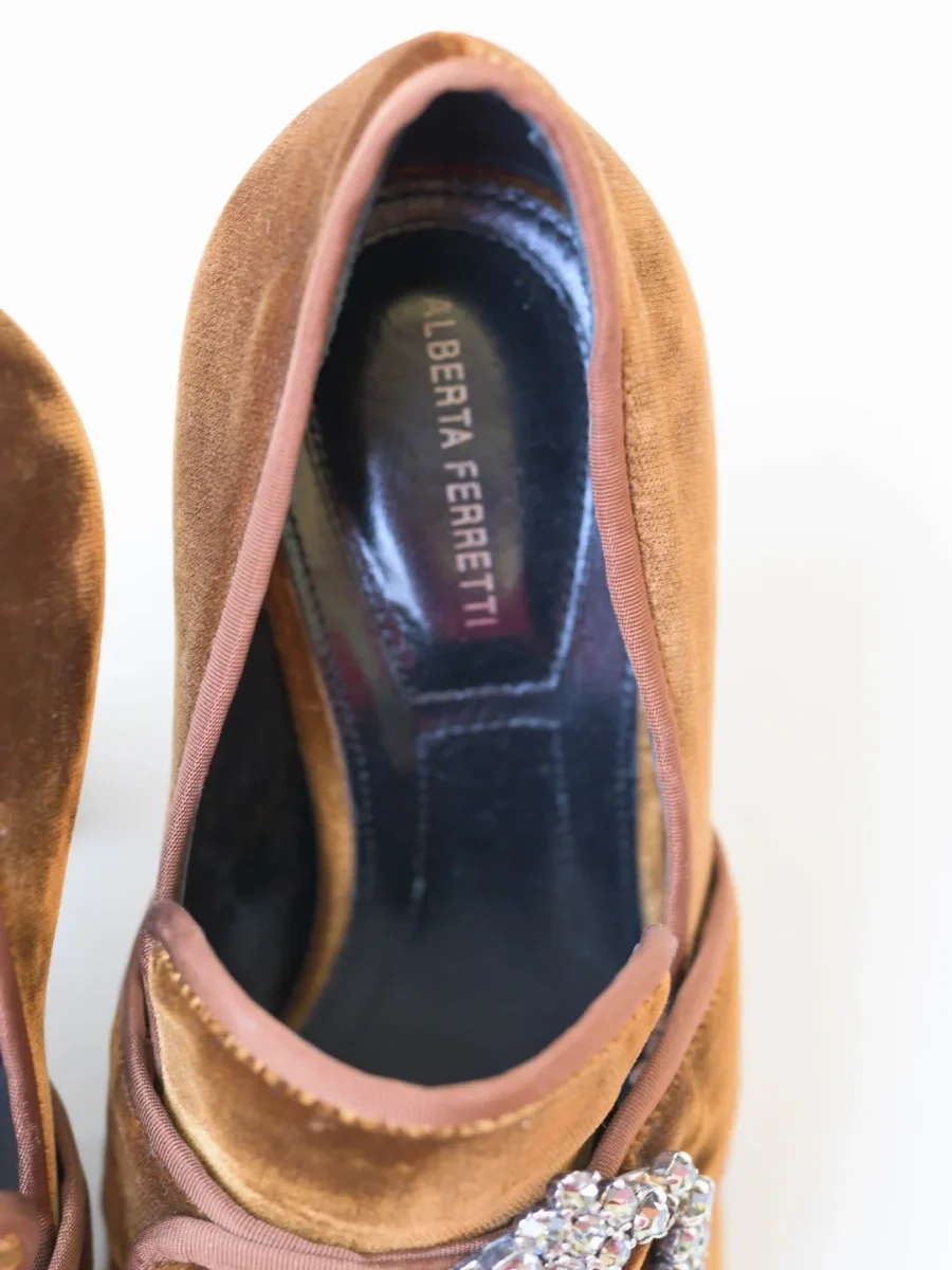 Alberta Ferretti zapatos tacón terciopelo marrón 37 Nuevos - Imagen 8