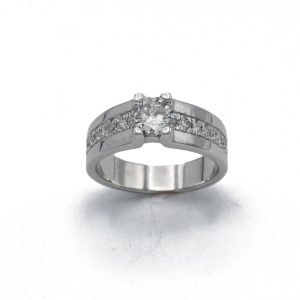 «SHIAN» anillo Oro 18K. Handmade