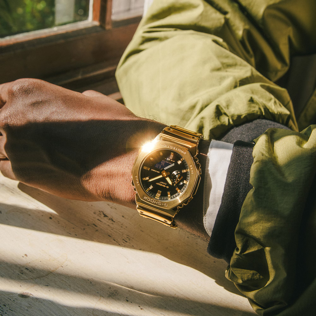 CASIO G-SHOCK GM-2100YMG-9A - Imagen 3