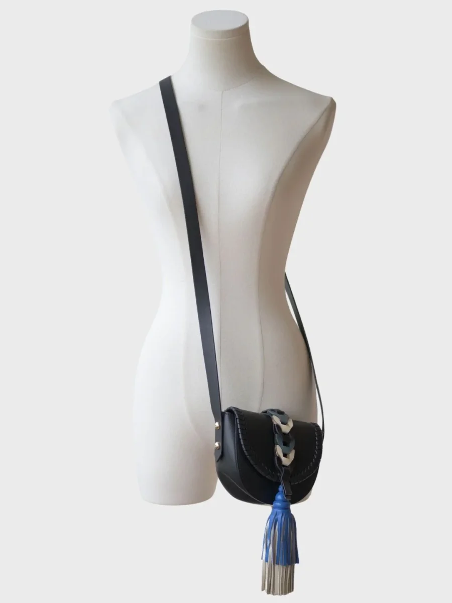 RED Valentino bolso bandolera cuero boho chic - Imagen 3