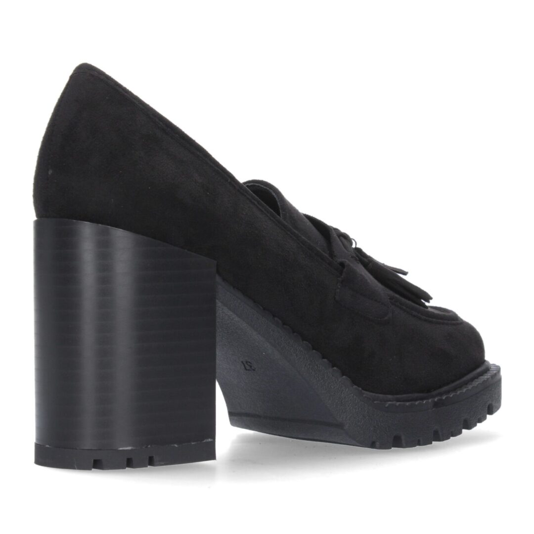 Mocasín tacón borlas negro - Imagen 5