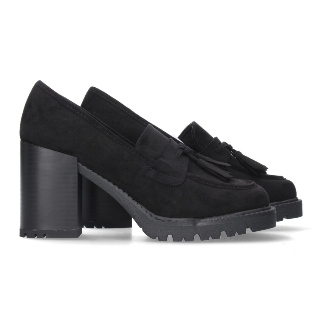Mocasín tacón borlas negro - Imagen 6