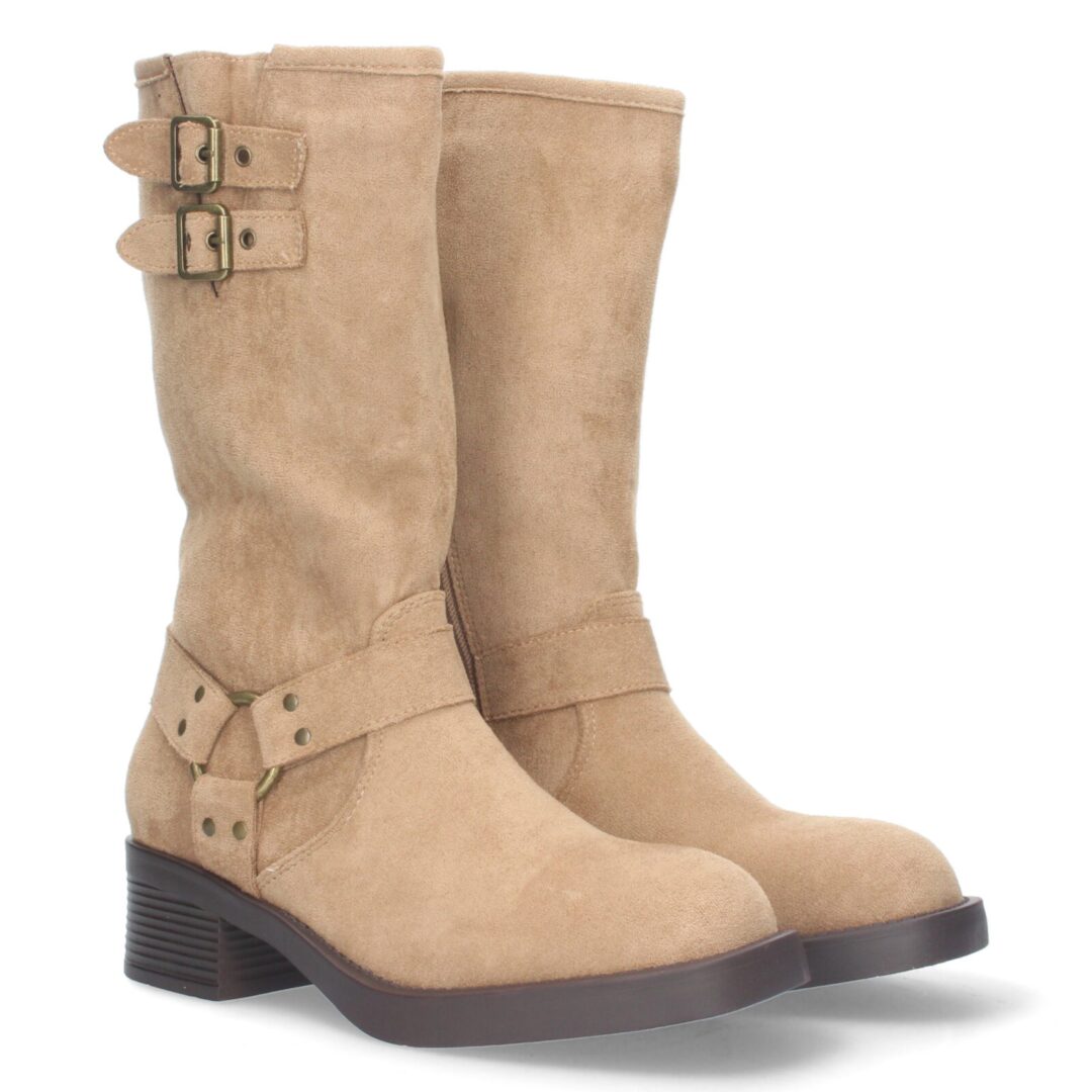 Bota alta motera beige con estribo