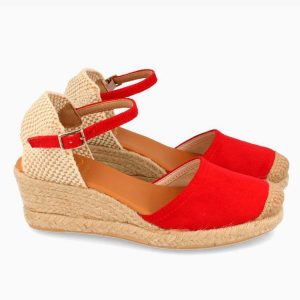 Zapatos cuña rojo hebilla trenzado Valenciana