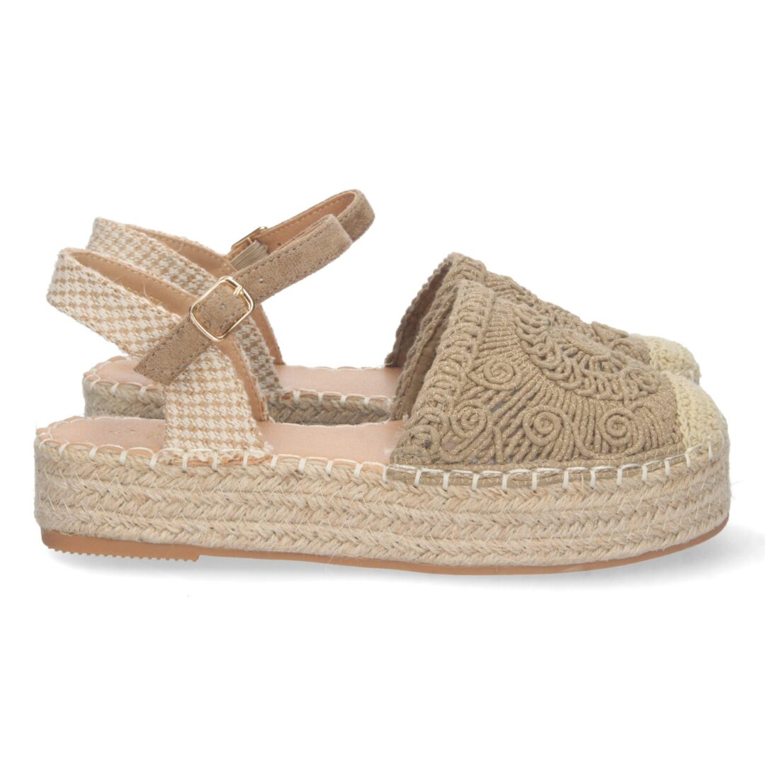 Sandalias plataforma esparto beige decorativas