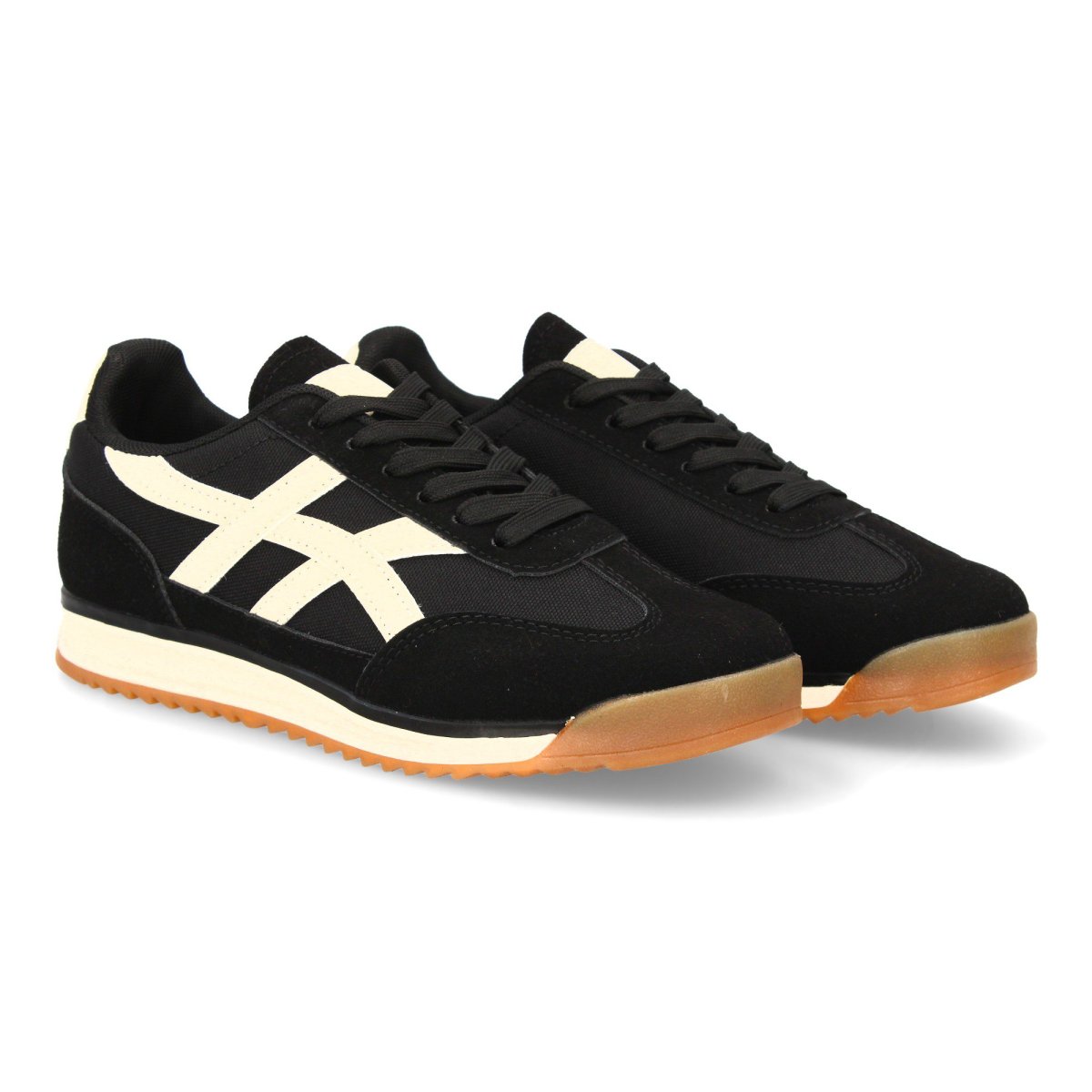 Zapatilla estilo retro negro