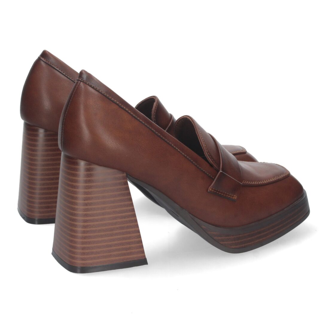 Zapatos tacón alto marrón plegados - Imagen 5