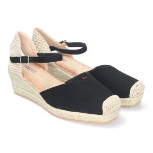 Zapato negro de rejilla con tiras y hebilla
