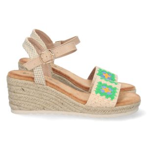 Sandalia cuña bordada verde