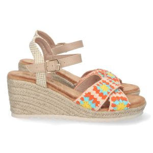 Sandalias cruzadas bordadas naranja