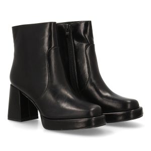 Botines negros de tacon alta cremallera