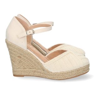 Cuña de yute cerrada beige trenzada